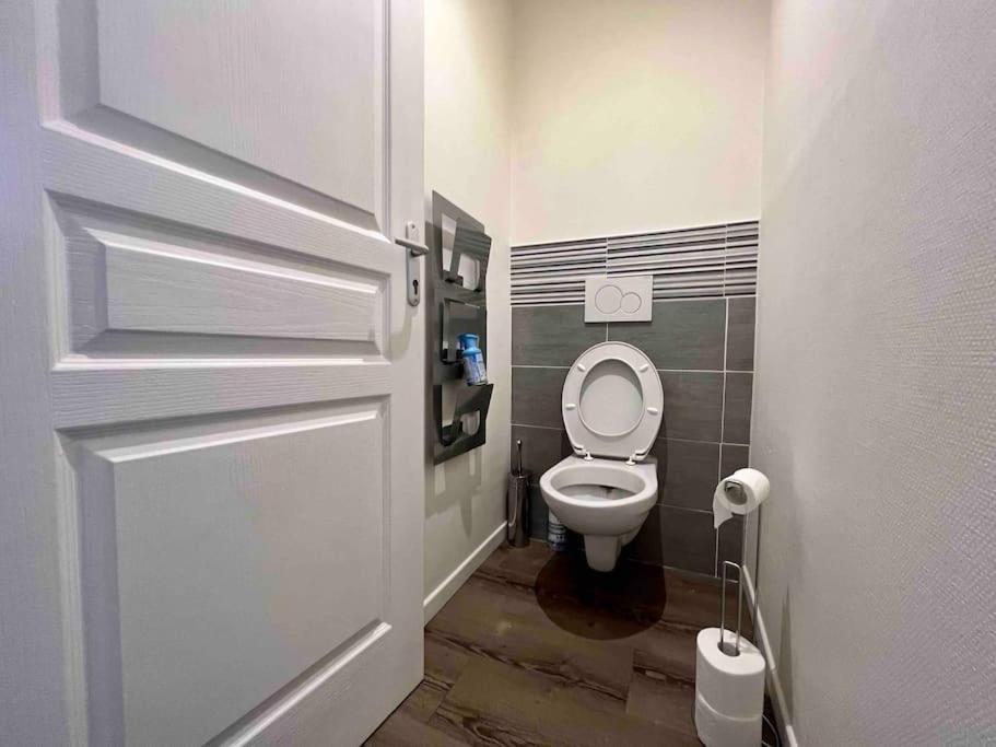 Appartement Renove / 7Prsn / Proche Gare Viotte Besançon Kültér fotó